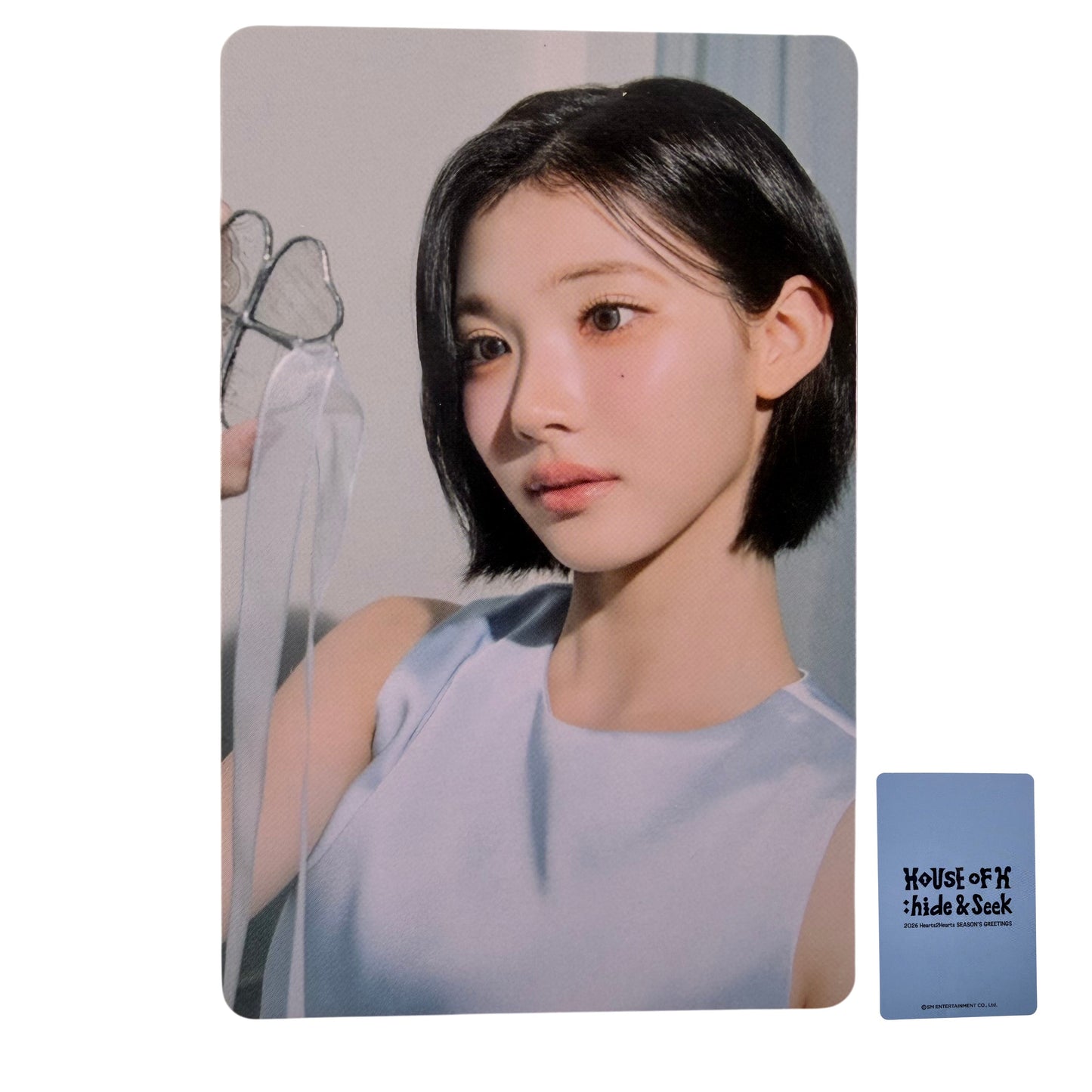 Hearts2hearts JIWOO 2026 Season's Greeting SM Store Official Photocard