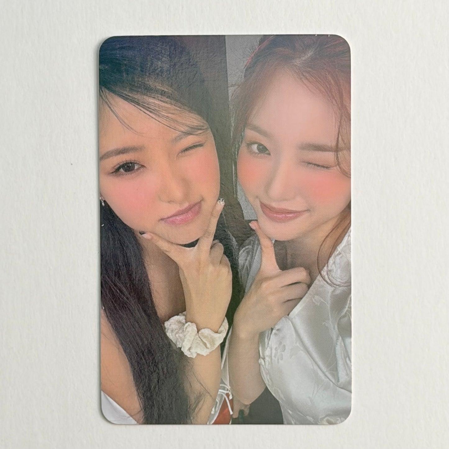 LOOSSEMBLE Photocard - One of a Kind POB Official