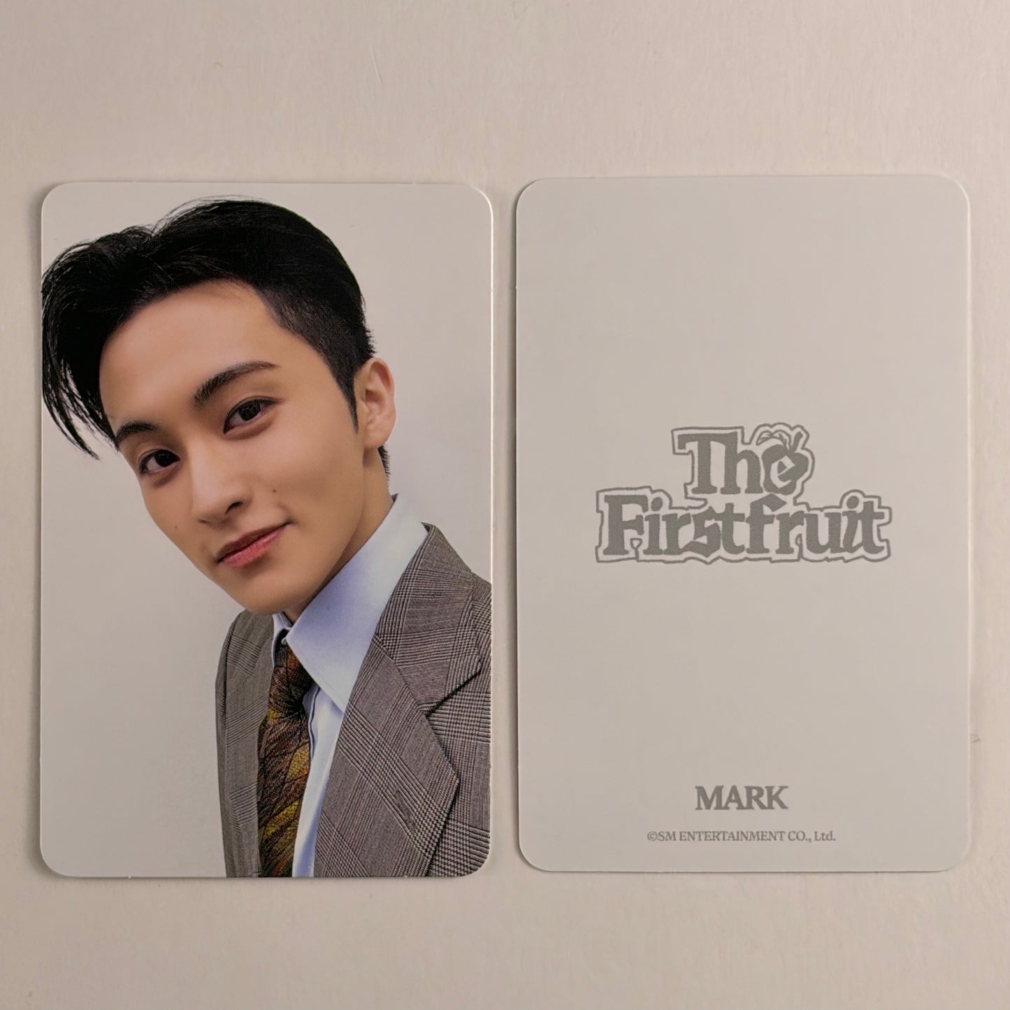 MARK The FirstFruit Official Photocard #01