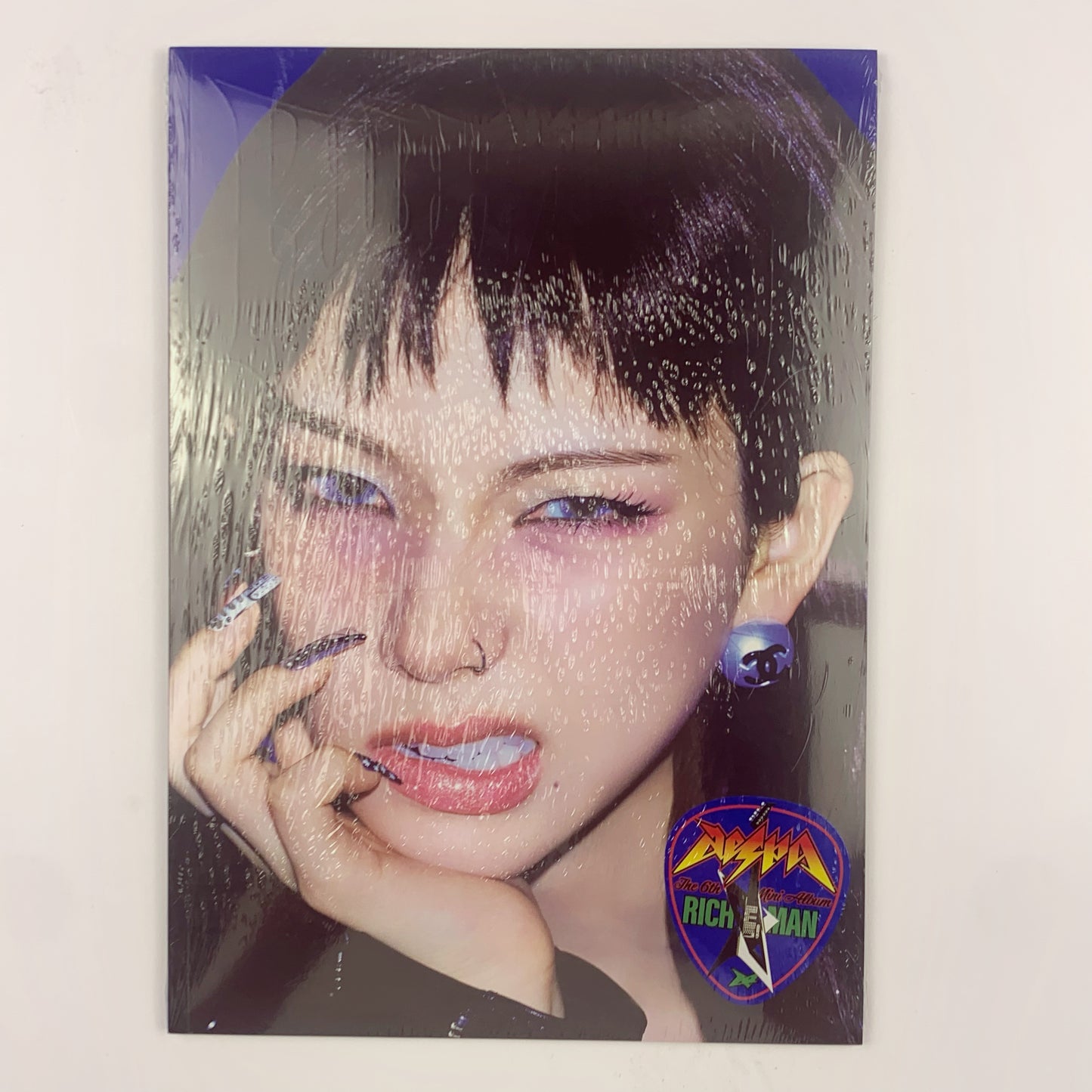 aespa - 6th Mini [Rich Man] ENERGY Ver. CD + Photobook + Photocard (Karina)