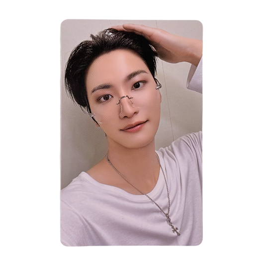 ATEEZ Seonghwa 7th Anniversary 8ROOM Pop-Up Official Photocard (Version A) 02