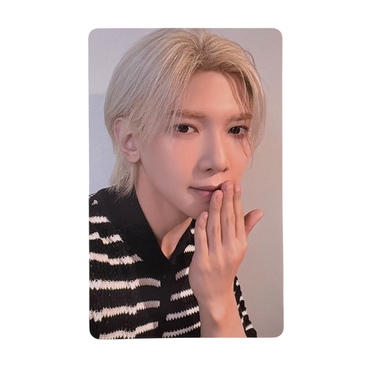 ATEEZ YEOSANG 7th Anniversary 8ROOM Pop-Up Official Photocard (Version A) 03