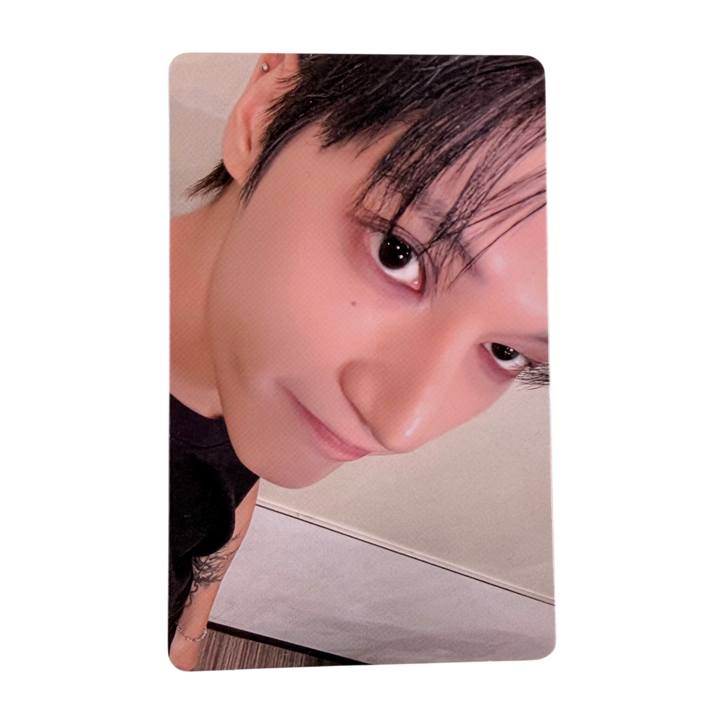 ATEEZ WOOYOUNG 7th Anniversary 8ROOM Pop-Up Official Photocard (Version B) 01