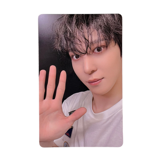 ATEEZ YUNHO 7th Anniversary 8ROOM Pop-Up Official Photocard (Version B) 00
