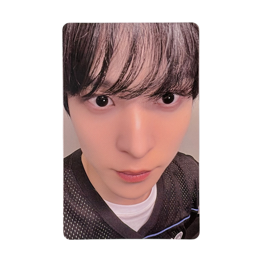 ATEEZ YUNHO 7th Anniversary 8ROOM Pop-Up Official Photocard (Version B) 02