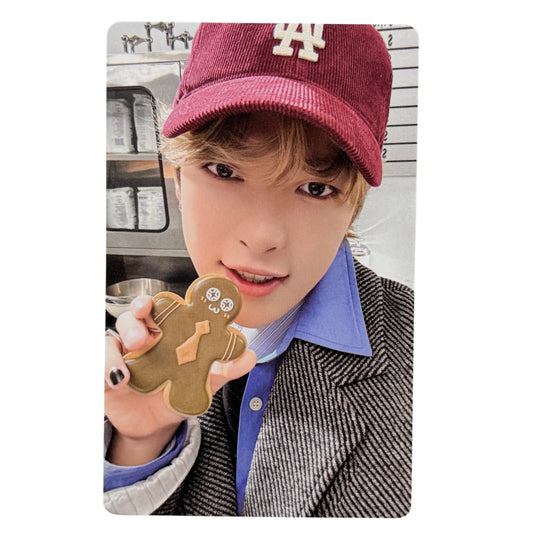 ATEEZ Hongjoong 2026 Season’s Greetings Official Photocard B