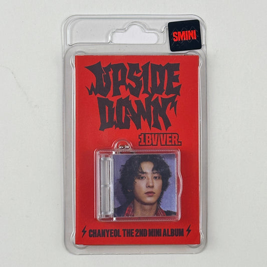 Chanyeol (EXO) - 2nd Mini Album [Upside Down] (SMini Ver. 1BV) – Smart Album + Keyring + Photocard (Copy)