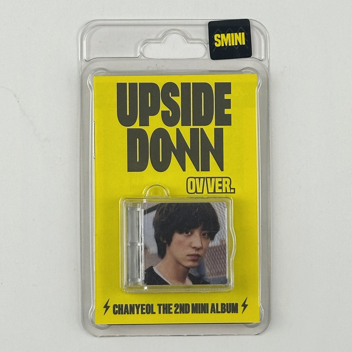 Chanyeol (EXO) - 2nd Mini Album [Upside Down] (SMini Ver. 0V) – Smart Album + Keyring + Photocard