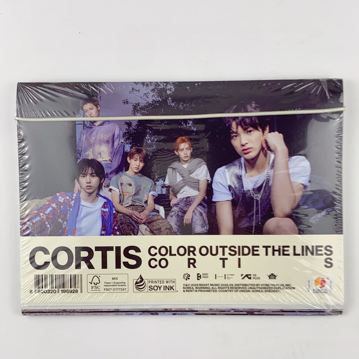CORTIS - 1st EP [COLOR OUTSIDE THE LINES] (Scene 3 Ver.)