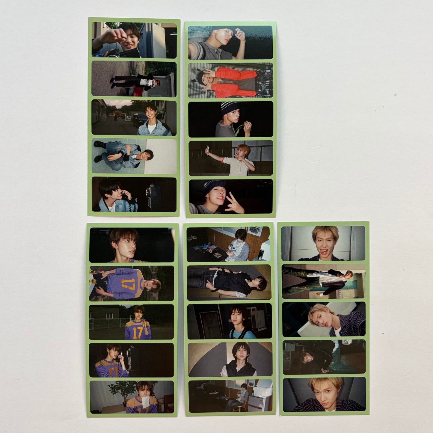 CORTIS 2026 Season's Greetings 5 Cut Photo Set & Mini Room Sticker Set