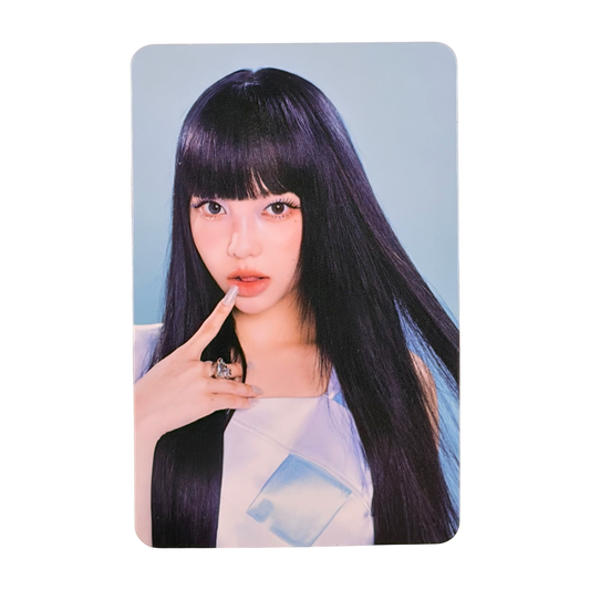 Hearts2Hearts H2H Focus Random Trading Card  - IAN