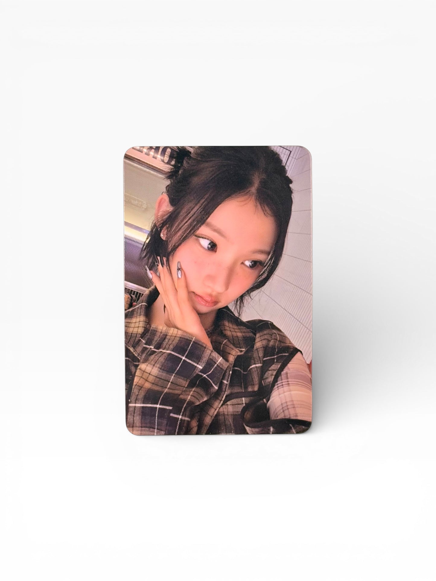 Hearts2Hearts H2H Focus Random Trading Card  - JIWOO 2