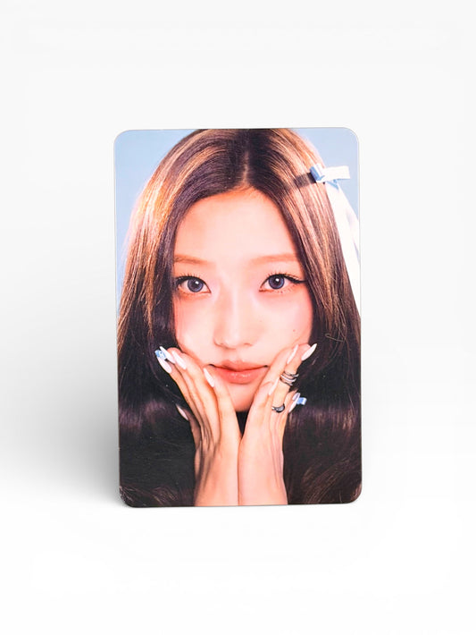 Hearts2Hearts H2H Focus Random Trading Card  - STELLA