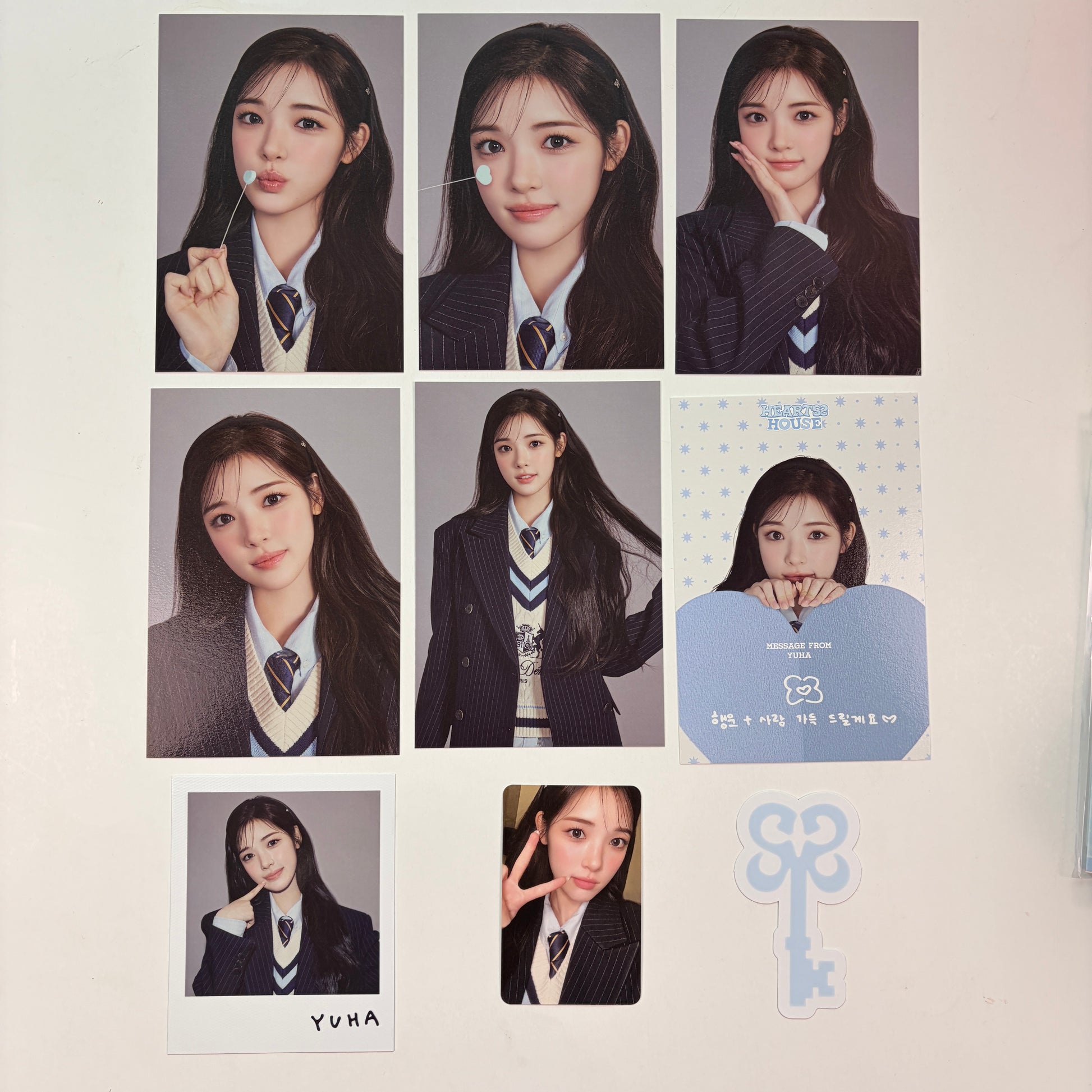 Hearts2Hearts YUHA 2026 FANMEETING [HEARTS 2 HOUSE] Photo Set