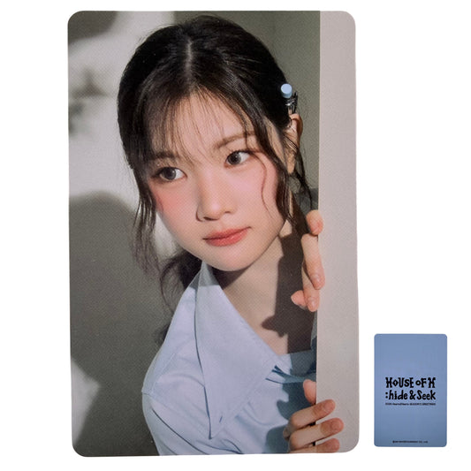 Hearts2hearts JUUN 2026 Season's Greeting SM Store Official Photocard