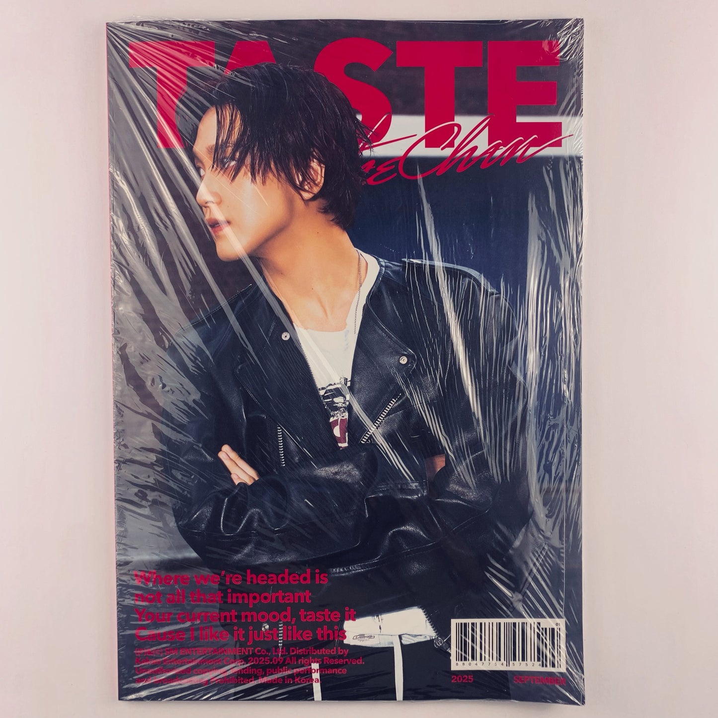 HAECHAN – 1st Mini Album [TASTE] (Full Spread Ver. 1)