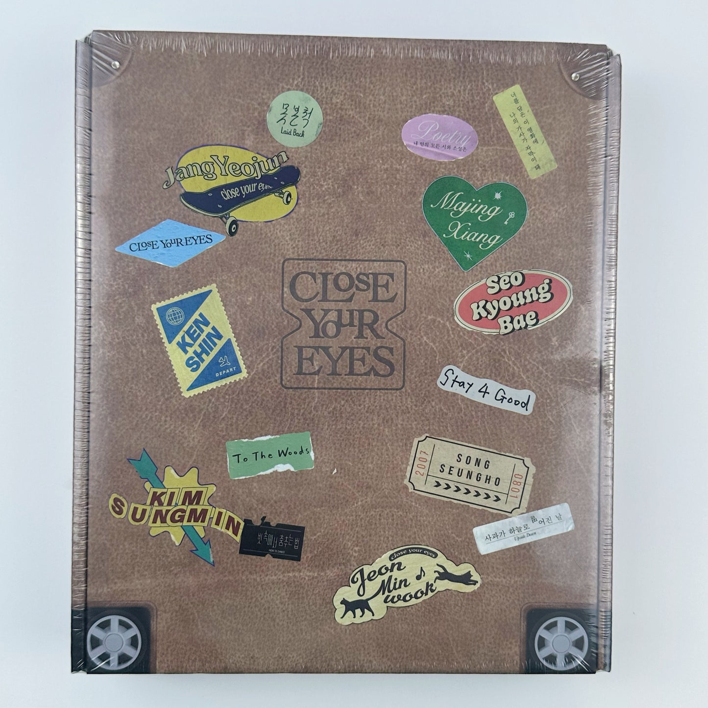 CLOSE YOUR EYES – ETERNALT 1st Mini Album [Photobook Ver.] | KPOP CD + Photobook + Event Bonus