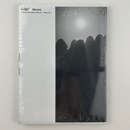 G)I-DLE 8th Mini Album We are G Ver CD Photobook Photocard
