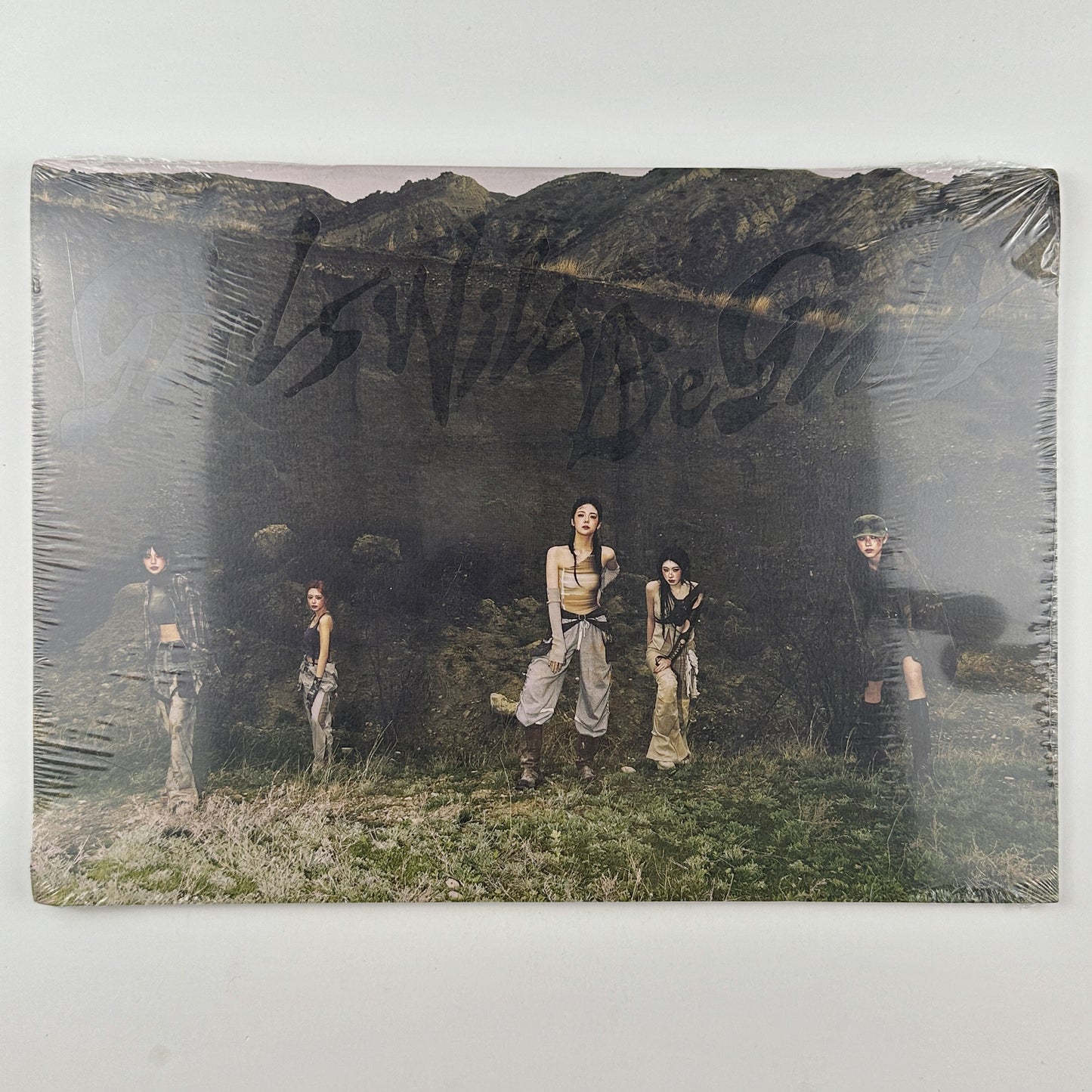 ITZY – [Girls Will Be Girls] Special Edition (A Ver.) CD + Photobook + Photocards + Poster