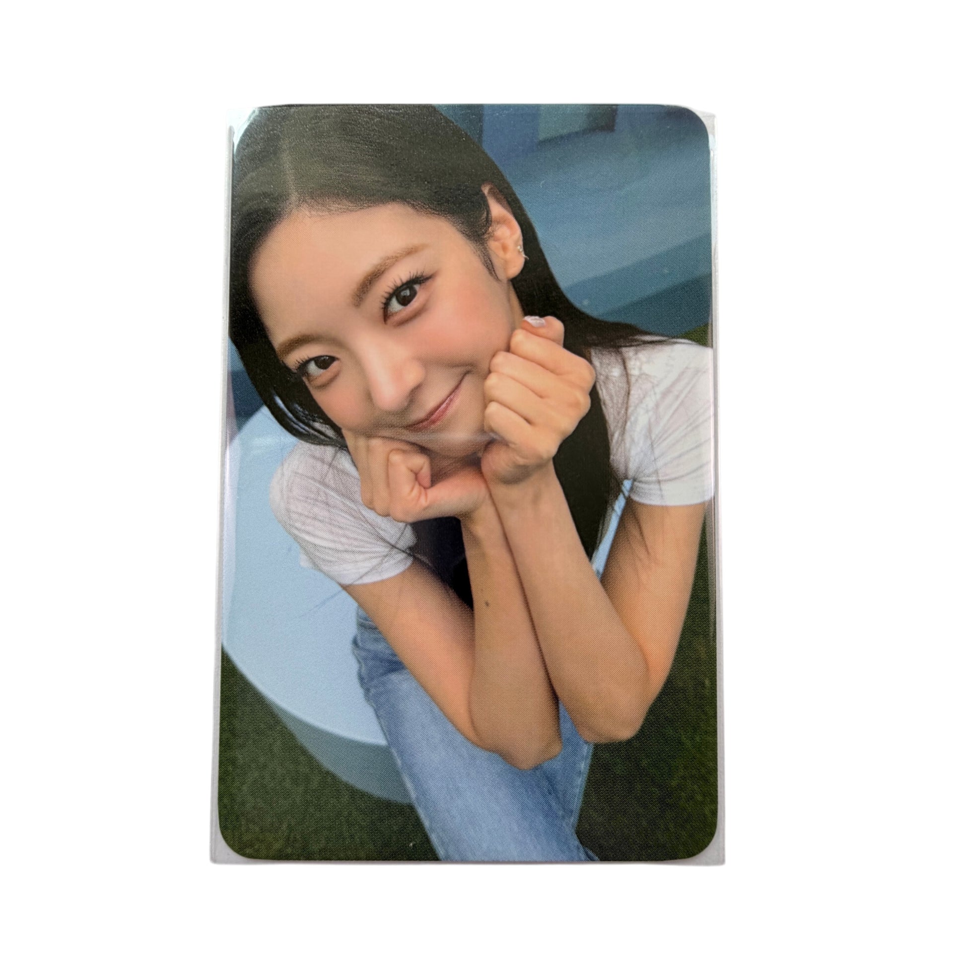 Official ITZY Lia Motto Withmuu Lucky Draw photocard front view
