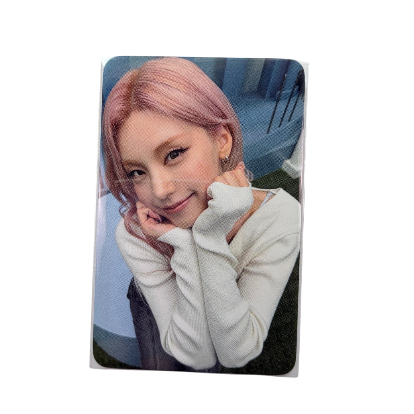 Official ITZY YEJI Motto Withmuu Lucky Draw photocard front view