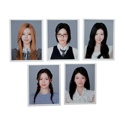ITZY Official ID Card Set 2026 Season’s Greetings Kpop