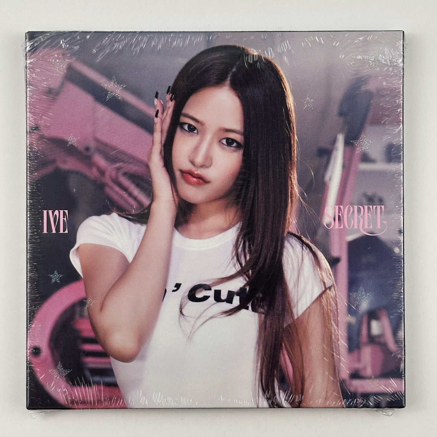 IVE - The 4th EP [IVE SECRET] (Digipack Ver.) – ANYUJIN CD + Photobook + Poster + Photocard