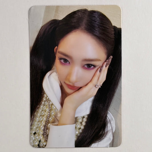 IVE LEESEO IVE SECRET Shh! Ver. Official Photocard