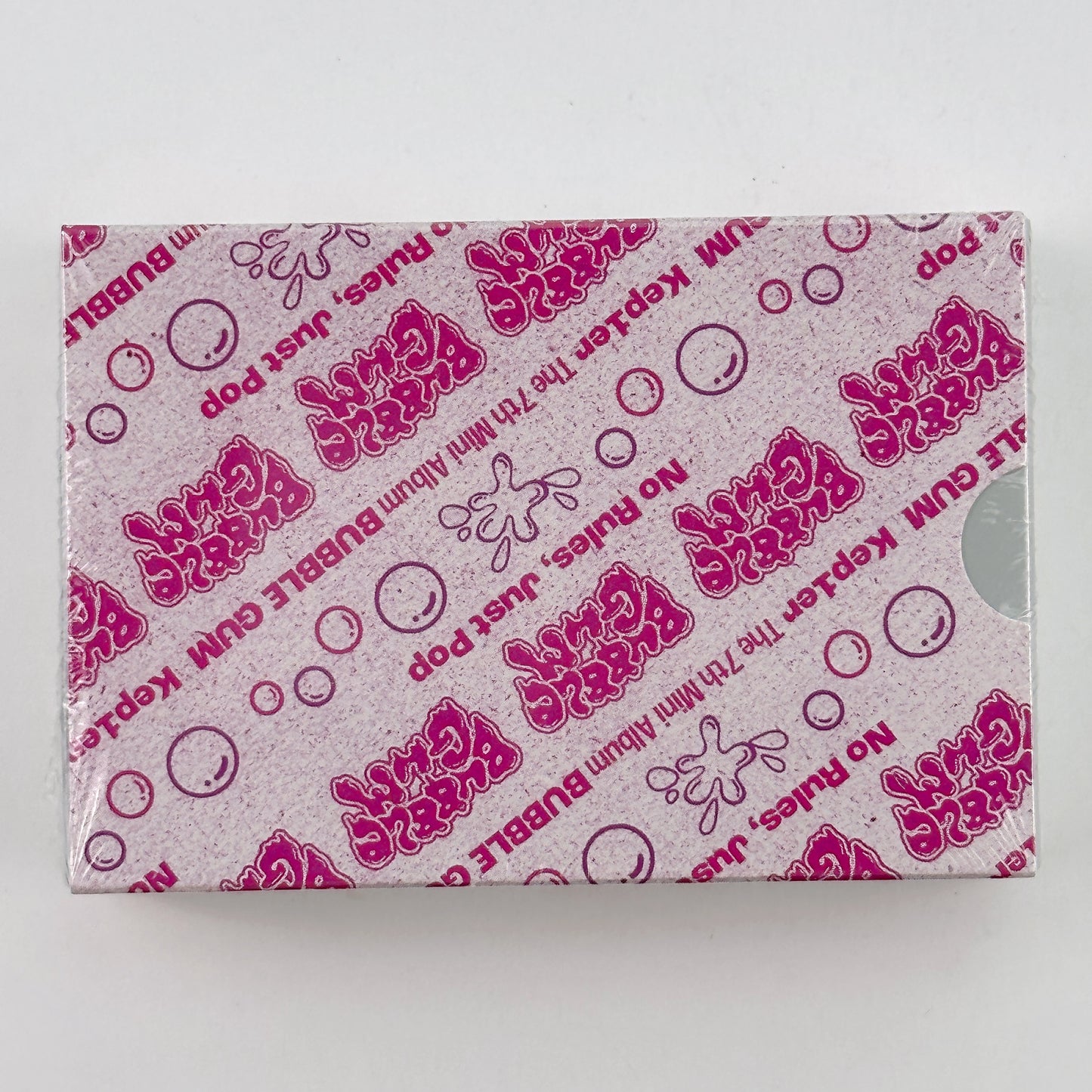 Kep1er – 7th Mini [BUBBLE GUM] (RUSH Ver.) CD + Photobook + Photocard + Keyring