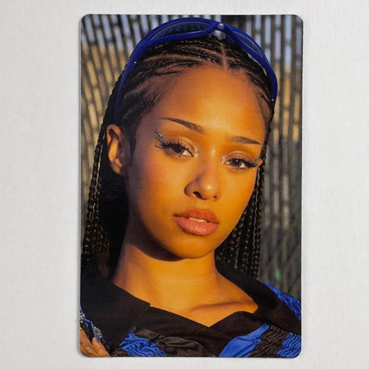 KATSEYE MANON Beautiful Chaos Photocard