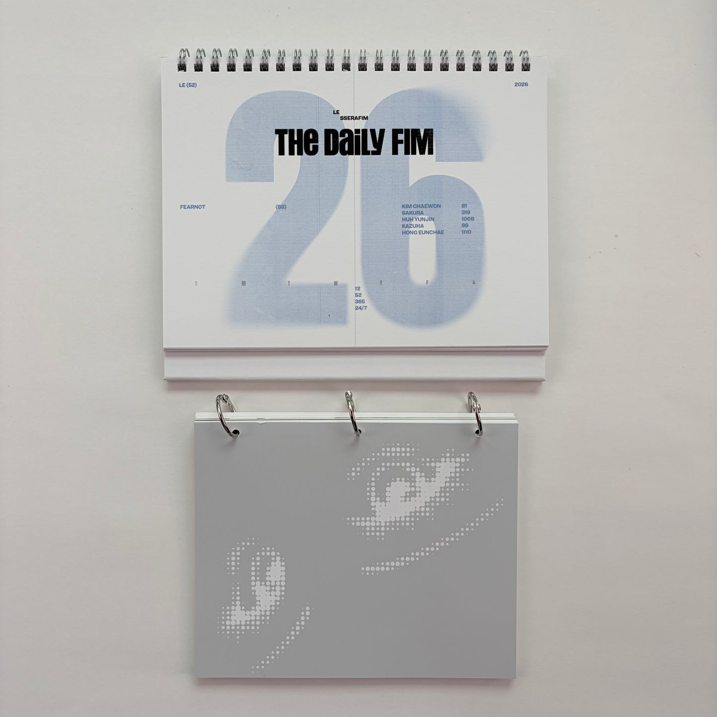 LE SSERAFIM 2026 Season's Greetings Official Desk Calendar + Diary Set