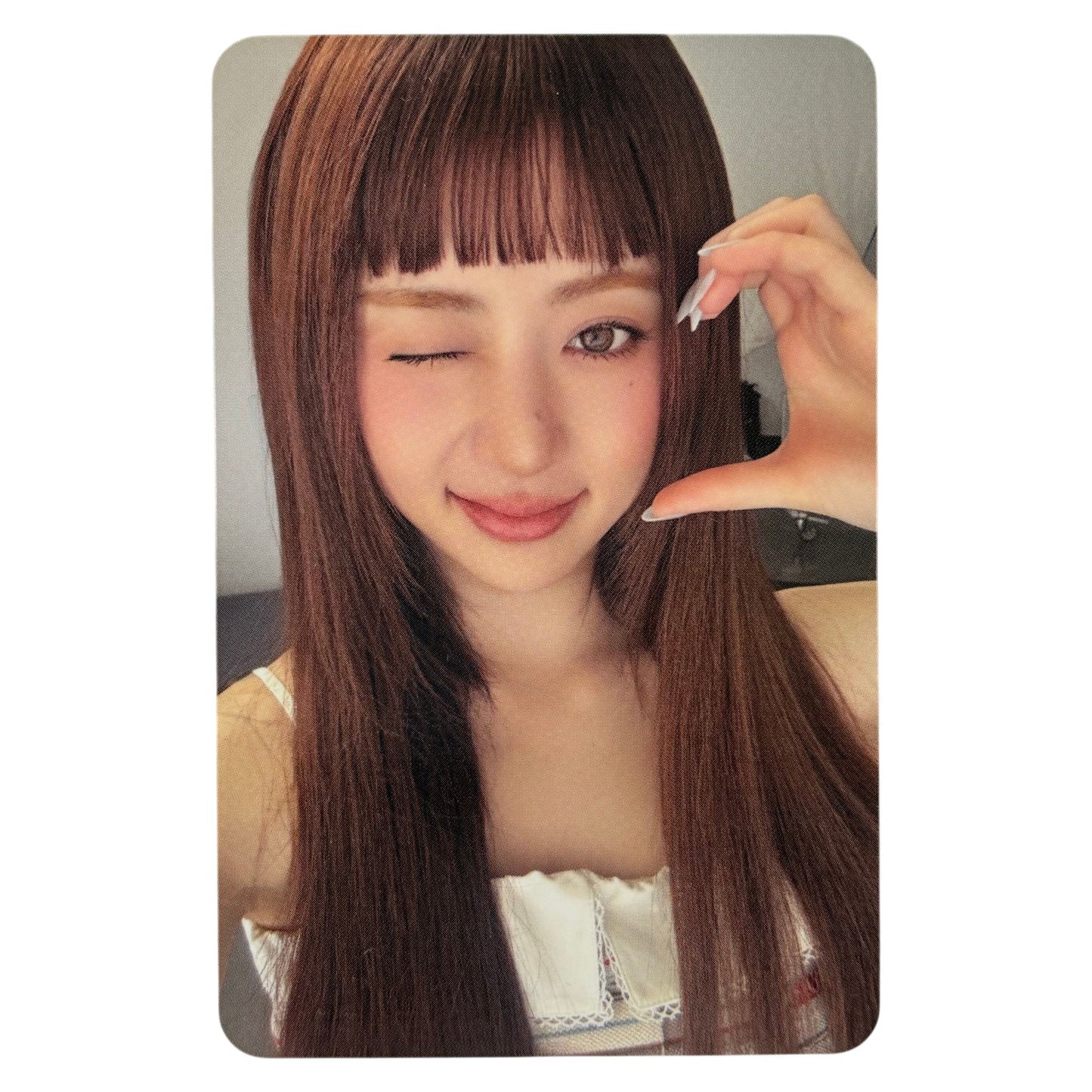 LE SSERAFIM HUH YUNJIN  2026 Season's Greetings Official Photocard 01