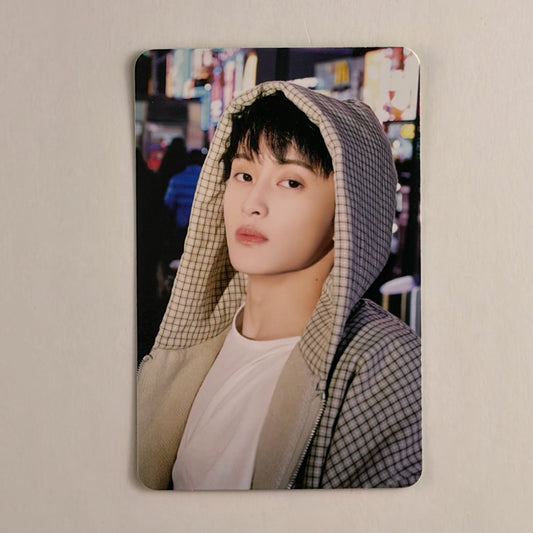 MARK The FirstFruit Official Photocard #04