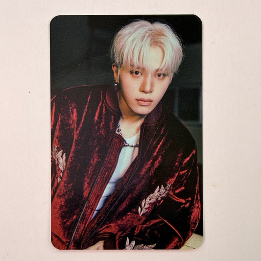 TREASURE JUNGHWAN LOVE PULSE Pop-Up Store Photocard