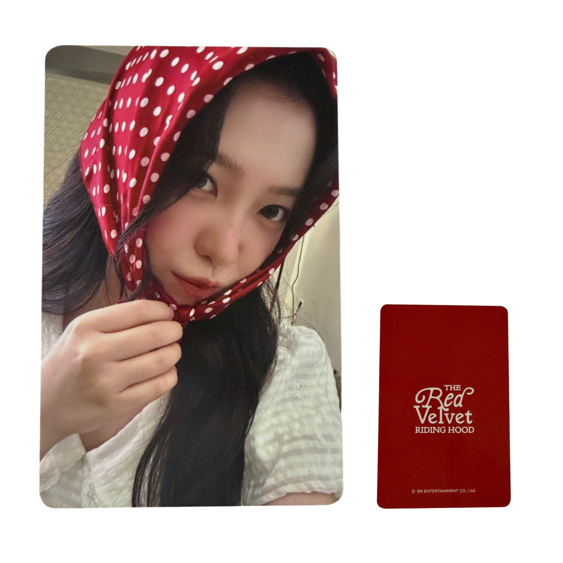 RED VELVET YERI 2026 Season Greetings Riding Hood Photocard
