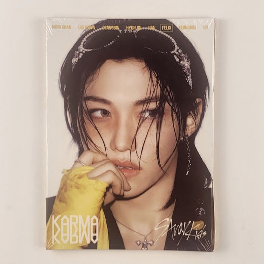 Stray Kids - 4th Album 'KARMA' (Accordion Ver.) CD + Photocard [FELIX]