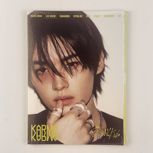 Stray Kids - 4th Album 'KARMA' (Accordion Ver.) CD + Photocard [LEE KNOW]