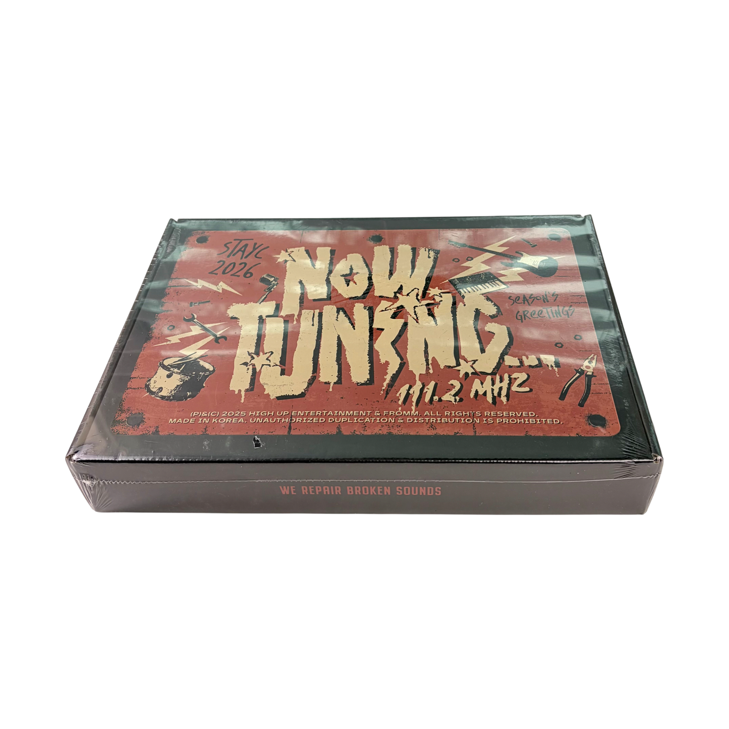 STAYC 2026 Season's Greetings [NOW TUNING… 111.2MHz] Official Merchandise