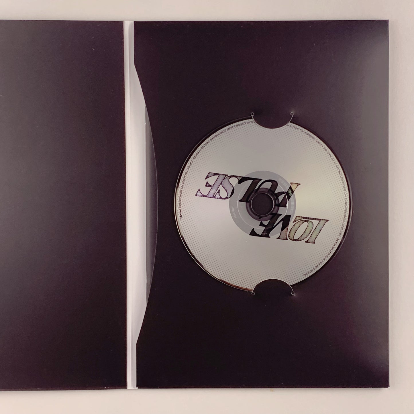 TREASURE – [LOVE PULSE] SPORTY Ver. CD + Photocard Set - CHOI HYUN SUK