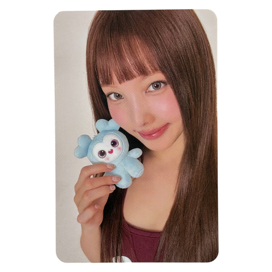 TWICE NAYEON 2026 Season’s Greetings Official Photocard 01