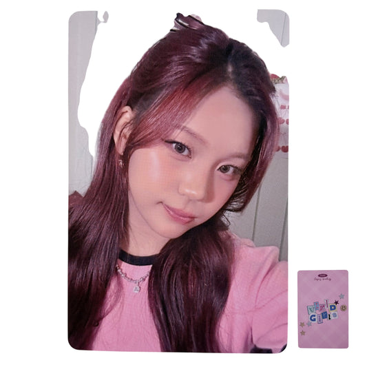 VIVIZ Umji 2026 Season’s Greetings VIVID GIRLS POB Official Photocard