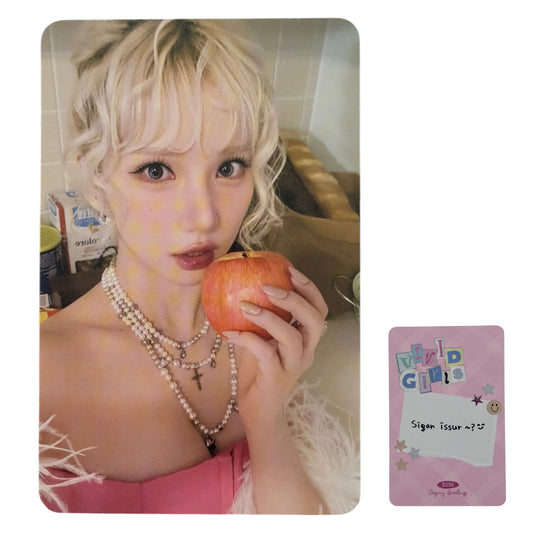 VIVIZ EUNHA 2026 Season’s Greetings Vivid Girls Photocard 01