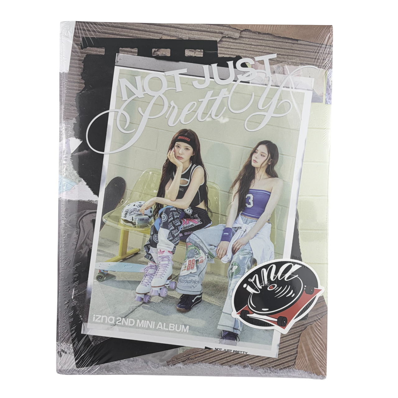 izna – Not Just Pretty POSTERBOOK Ver. – Supercrush